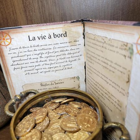 Le Repaire Des Pirates Logement Magique Sainte-Croix-en-Plaine ภายนอก รูปภาพ