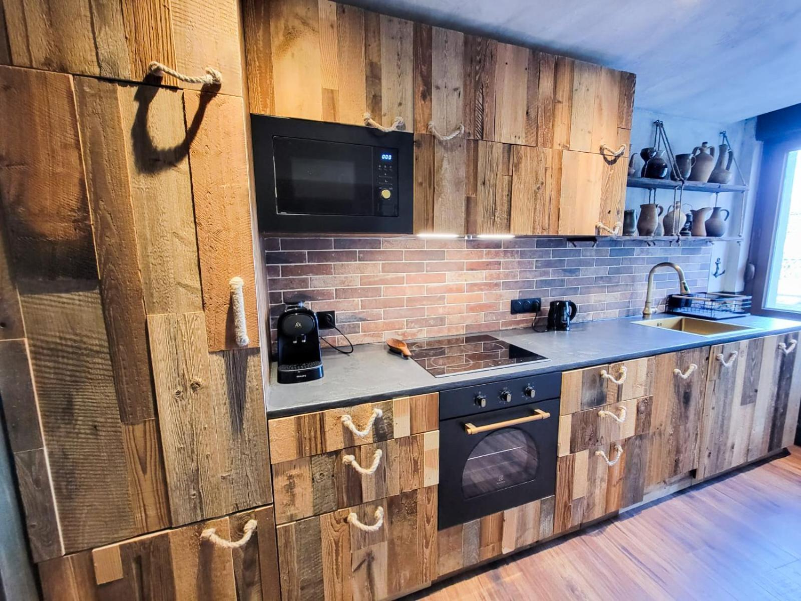 Le Repaire Des Pirates Logement Magique Sainte-Croix-en-Plaine ภายนอก รูปภาพ